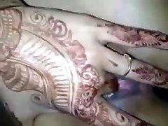 Abeautyful chick doing  frigging with beautyful finger