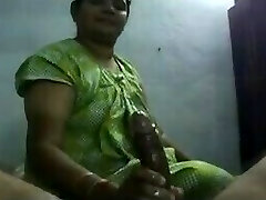 sweet handjob by south indian hoe