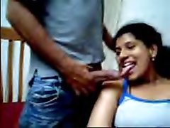 Desi couple loves flashing on web cam