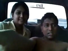 Desi Indian Couple sex scandal on Van Video Leaked 