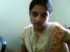Crazy Amateur vid with Indian, Downblouse gigs