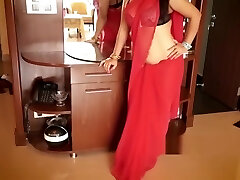 Indian Sex Video Couple Oral Job & Fucking during Honeymoon - Desi XXX