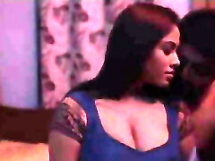 Hot Romance with a beautiful Indian wifey