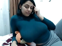 Desi big funbags milf cam show