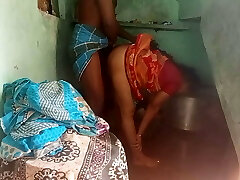 Tamil wife and husband have real hook-up at home 