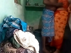 Tamil priya aunty bathroom hook-up 