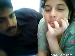Super-sexy Indian couple sex on webcam