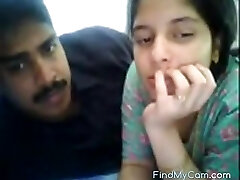 geiles indisches amateurpaar und ihr dampfendes löffeln vor der webcam