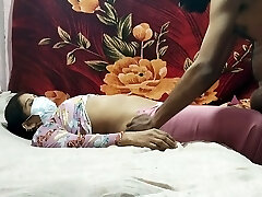 Subah subah nahaane ke baad bibi ki chudai mote Lund se maine ki Subah subah nahaane ke baad bibi ki chudai mote Lund se maine ki