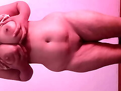 Busty Pakistani mummy huge tits 