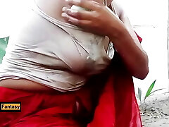 Village bhabhi Hard fucked in doggy style after outdoor bath
