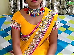 येलो कलर साड़ी में क्या दिखती हो मेरी जान आप