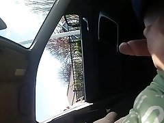 old indian chick looks into my van while im wanking
