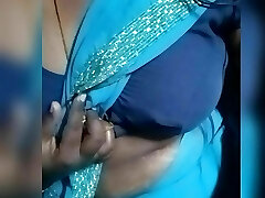 Sumithra Tamil wifey saree striptease