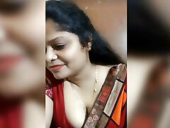 leena bhabhi schatten nackt zeigt große brüste raseela fighre klare brustwarzen