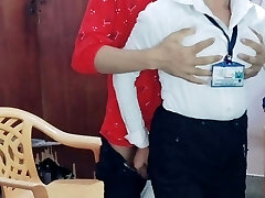 Sexy staff ko dono manager milke choda