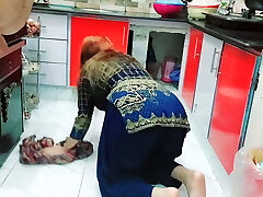 هندی, خدمتکار, دهان توسط صاحب خانه