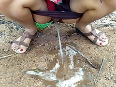 Desi Indian Bhabhi Outdoor Public Pissing Flick Compilation