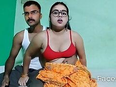 Padosi bhabhi ke sath surprise hookup,pahle tempt kar ke blowjob diya phir chudai Hui