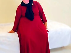 Fucking a Chubby Muslim mother-in-law wearing a red burqa & Hijab (Part-Two)