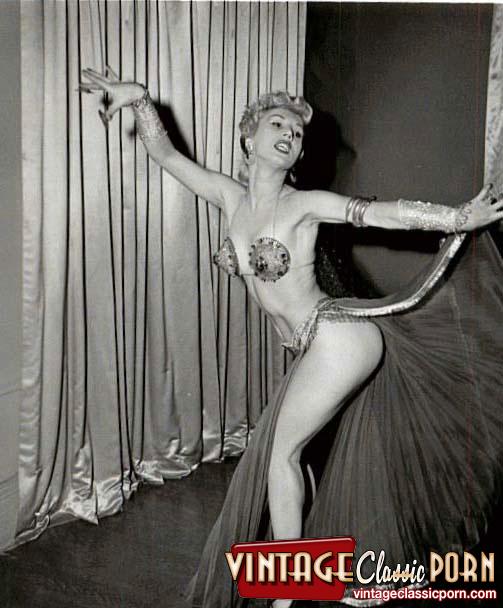 Vintage Burlesque Stars Nude