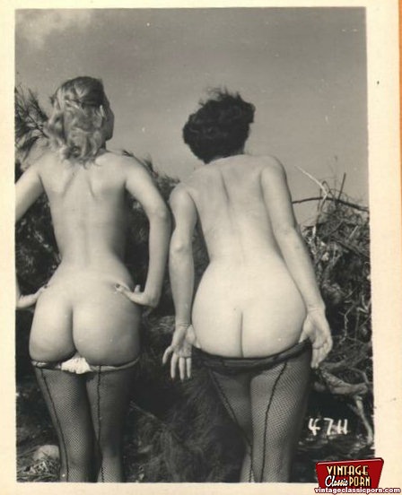 Vintage Cuties Porn Excited - Several vintage girls nude