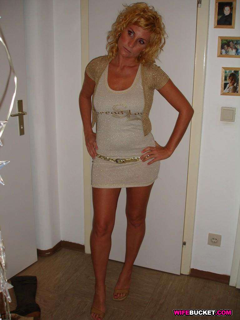 Amateur MILF homemade sex pics picture