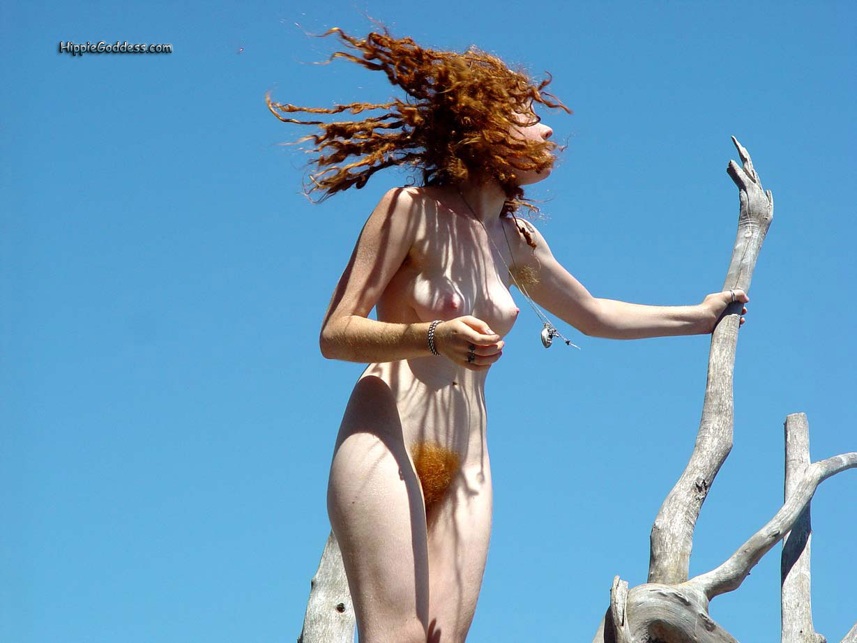 Hairy Redhead Hippie Porn - Young, Red haired, dread locked girl is so sexy with her natural fluffy  bush and hairy pits.