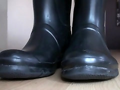 Hunter Boots momoz tube - Rubber Boots Fetish
