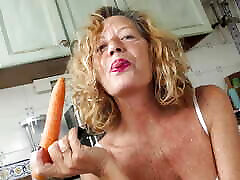 Cooking I have a carrot left over? What do I do?.