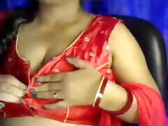 Desi Hot czech solo oiled Is Touching Boobs in Bra by Opening Cloth for Self Sex.