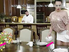 Dinner pussy slammer Delight TransAngels