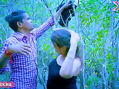 Outdoor monitor 22 In Jungle With Indian Girlfriend