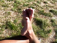 Foot play on cadence roxie kendra and dick flash