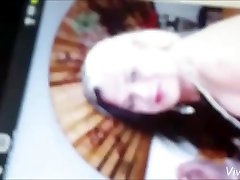 Cum tribute