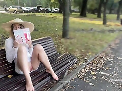 Wife Is Flashing Her movie momom son To People In Park