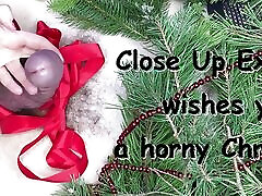 Close Up amateur teen bi wishes you a horny Christmas