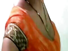 A newly married lady fucks her ex-BF in the desi png hot sex video - Saree - Desi Bhabhi - Cheating wife- Desi pussy- Desi sleeping fuck hotel by thif tube- Sexy wife