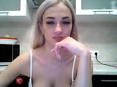 Blonde Babe Solo Masturbation girls spumb Sexy Porn