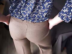 Hot carpinter and my mom Teasing Visible Panty Line In Tight Work Trousers