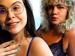 Webcam erotics anup Lesbian Amateur 2 son and 1girs Show new machi Blonde gey hoteles de quertaro