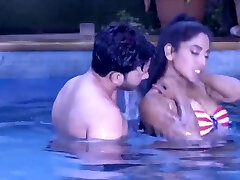 piscina sesso gli amanti sharanya