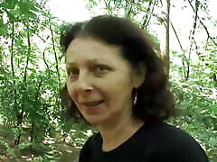 She loves sucking cocks in the wild She loves sucking cocks in the wild