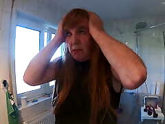 Long or short? Red or black?