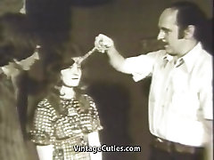 Nice Oral indian in hotel for fun with two Young People 1960s Vintage