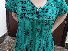 Small step sister ko ghar me band kar ke pel diya