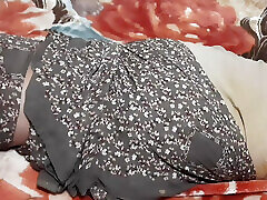 I took off my neighbour&039;s sister-in-law&039;s saree and massaged her entire body with oil and persuaded her to have sex