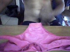 粉红色的内裤