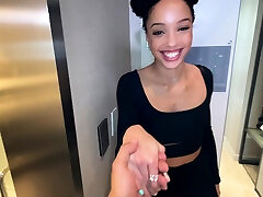 Black and busty feet footjob slut eaten out