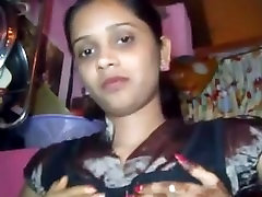 Indian GF Babe Chandni Big Boobs Indian GF Babe Chandni Big Boobs